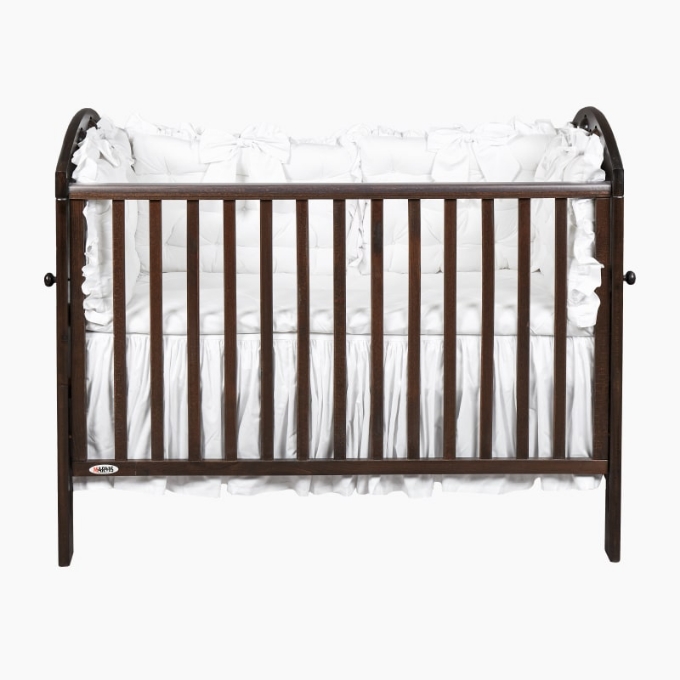 patut bebe de culoare maro